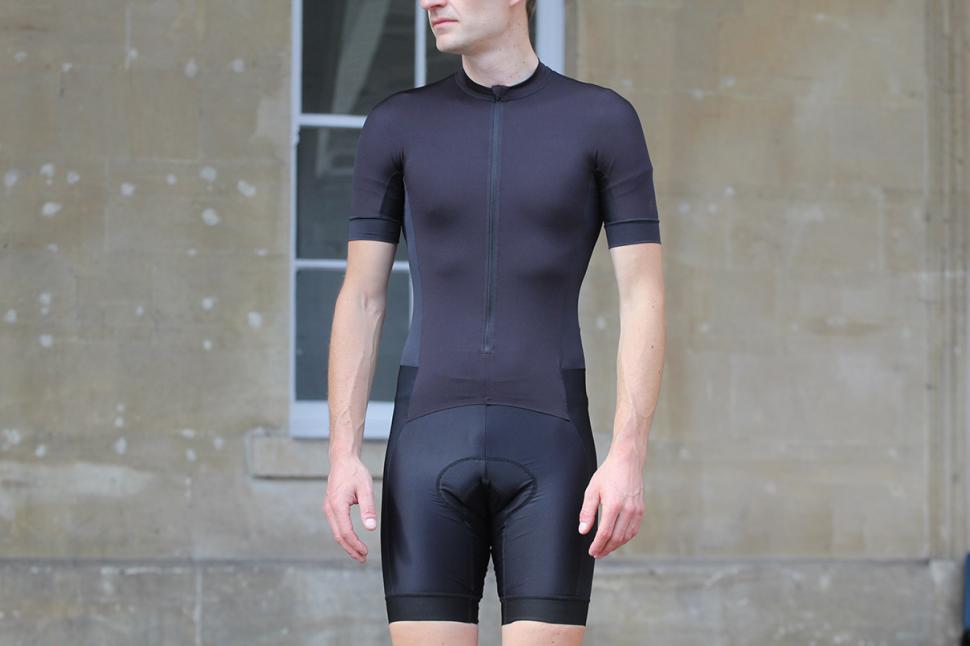 Review Rapha Pro Team Aero Suit road.cc